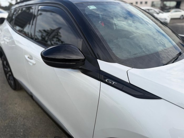 2022 PEUGEOT 2008 GT