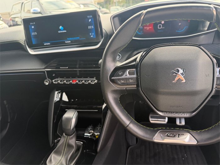 2022 PEUGEOT 2008 GT