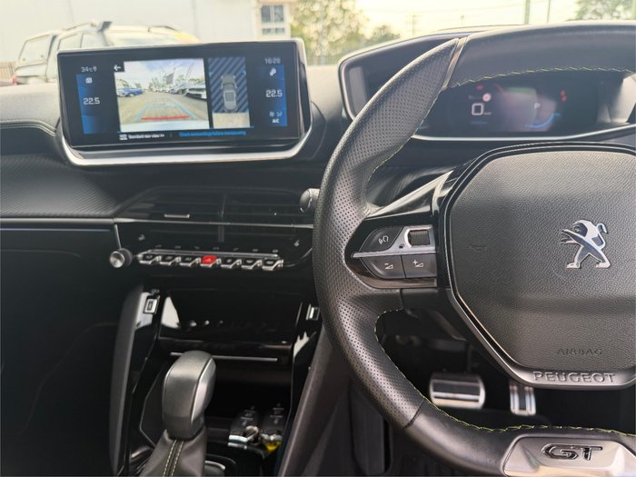 2022 PEUGEOT 2008 GT