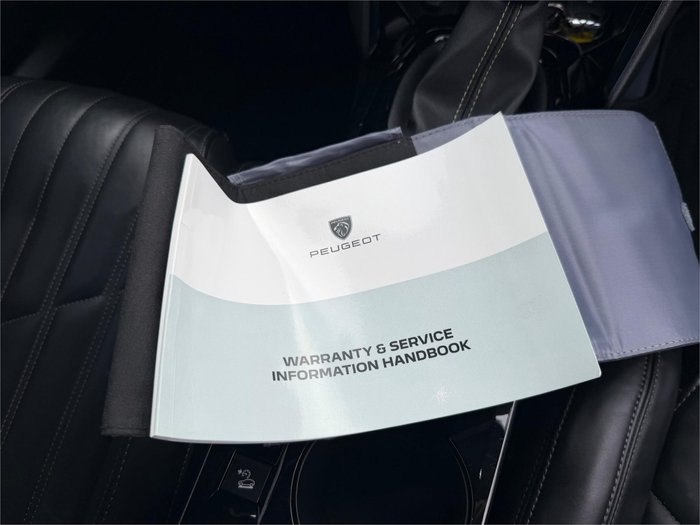 2022 PEUGEOT 2008 GT