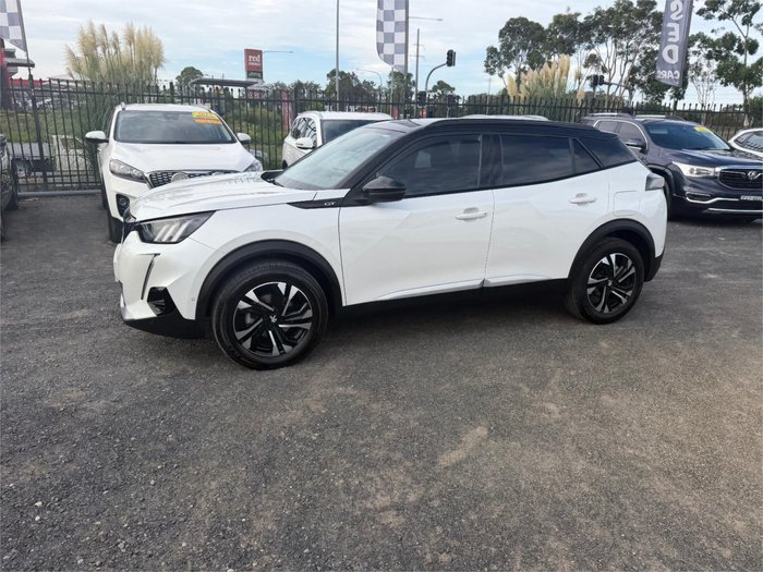 2022 PEUGEOT 2008 GT