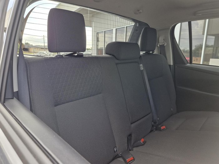 2026 Toyota Hilux SR5