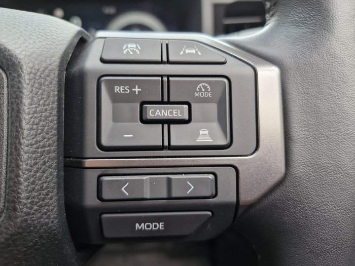 2026 Toyota Hilux SR5