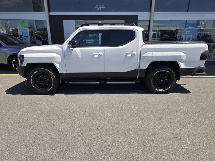 2025 Kia Tasman X-Pro TK MY26 4X4 Dual Range Clear White