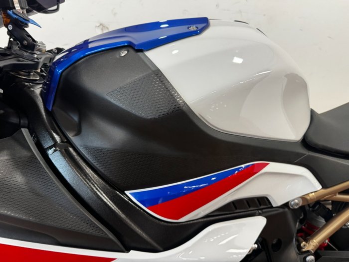 2022 BMW Motorrad S 1000 RR M SPORT LIGHT WHITE UNI/RACINGBLUE MET/RACI