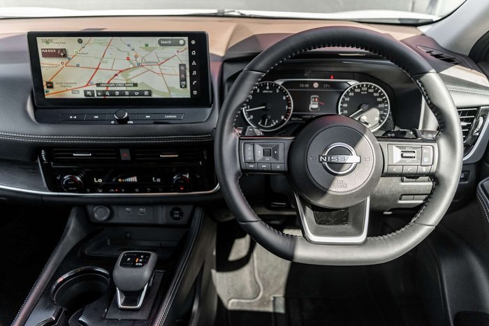 2025 Nissan X-TRAIL ST-L