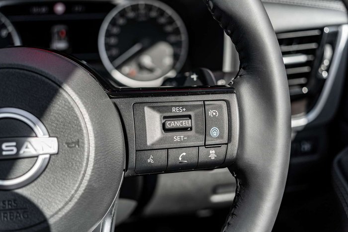 2025 Nissan X-TRAIL ST-L