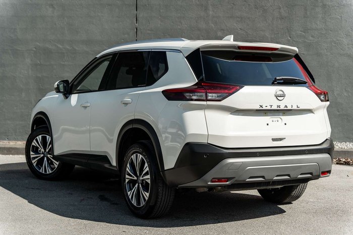 2025 Nissan X-TRAIL ST-L