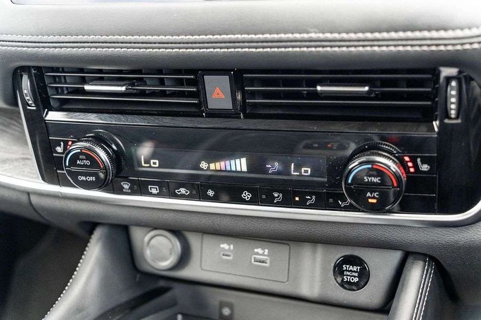 2025 Nissan X-TRAIL ST-L