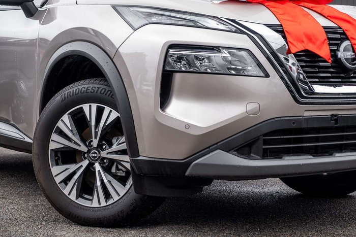 2025 Nissan X-TRAIL ST-L