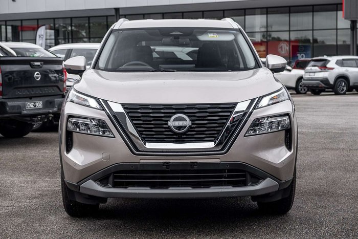 2025 Nissan X-TRAIL ST-L