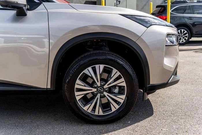 2025 Nissan X-TRAIL ST-L