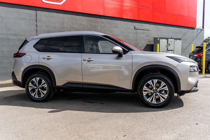 2025 Nissan X-TRAIL ST-L