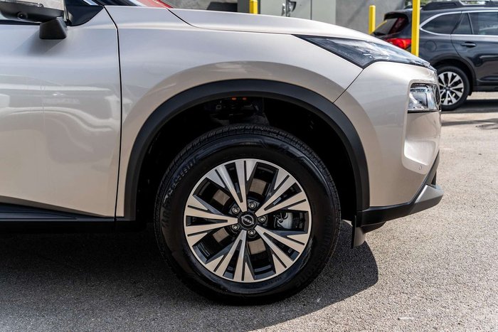 2025 Nissan X-TRAIL ST-L