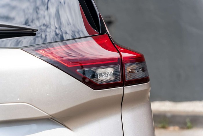 2025 Nissan X-TRAIL ST-L