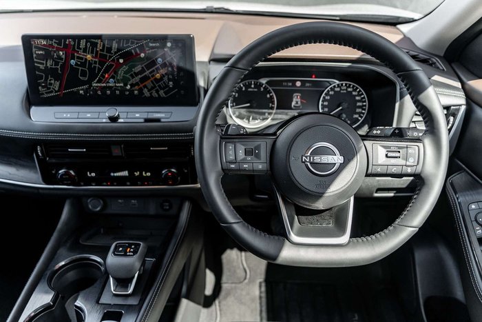 2025 Nissan X-TRAIL ST-L