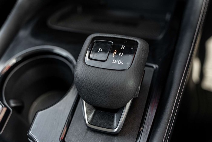 2025 Nissan X-TRAIL ST-L