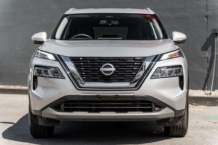 2025 Nissan X-TRAIL ST-L