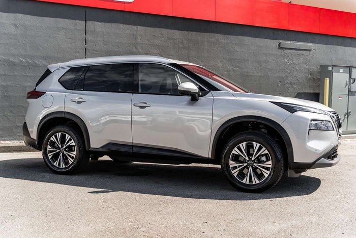 2025 Nissan X-TRAIL ST-L