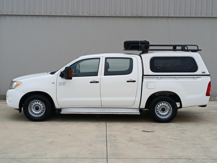 2008 Toyota Hilux SR GGN15R MY08 4x2 Glacier White