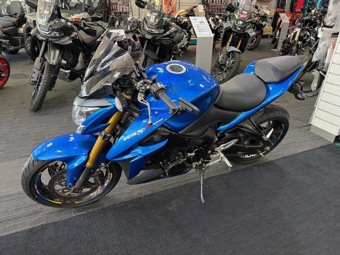 2015 Suzuki GSX-S1000 GSX-S Blue