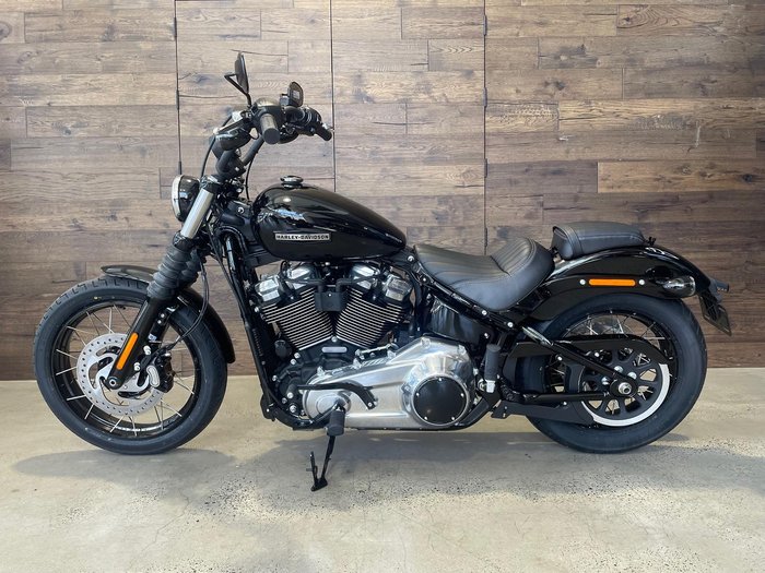 Harley-Davidson Street Bob 117 (FXBB) Softail