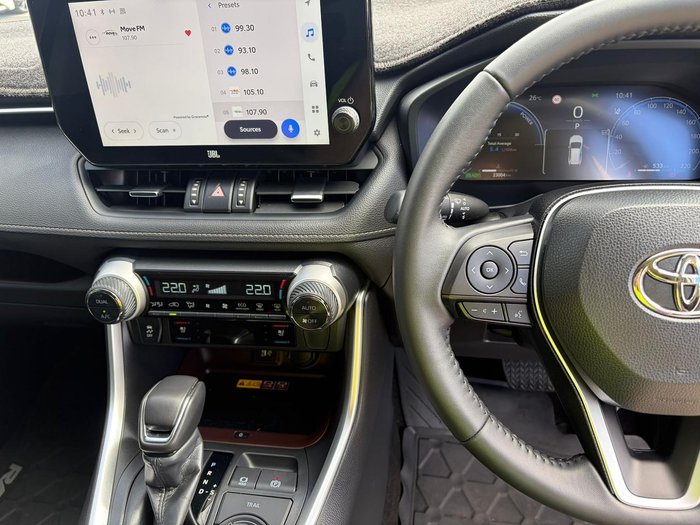 2025 Toyota RAV4 GXL