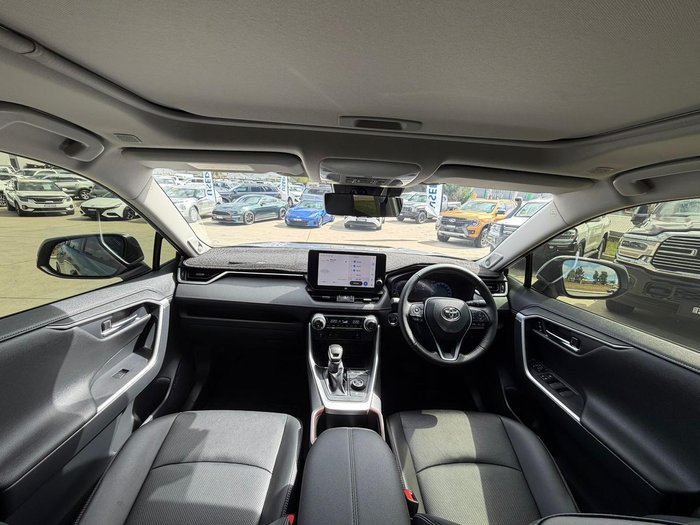 2025 Toyota RAV4 GXL