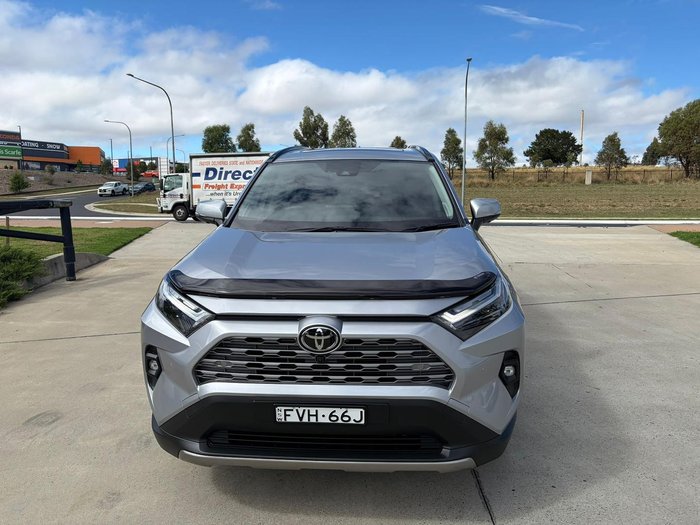 2025 Toyota RAV4 GXL