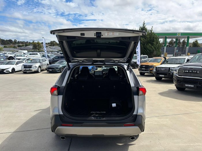 2025 Toyota RAV4 GXL