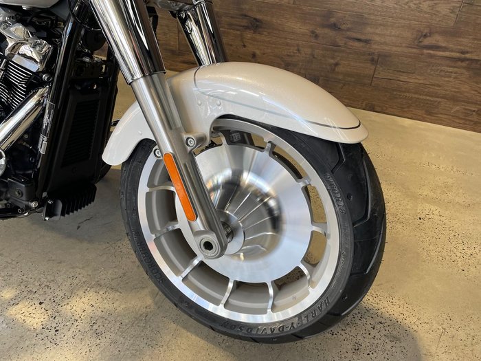 Harley-Davidson Fat Boy 117 (FLFB) Softail
