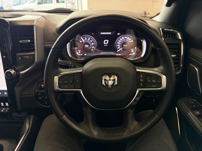 2024 RAM 1500 Laramie Sport RamBox