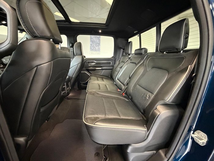 2024 RAM 1500 Laramie Sport RamBox