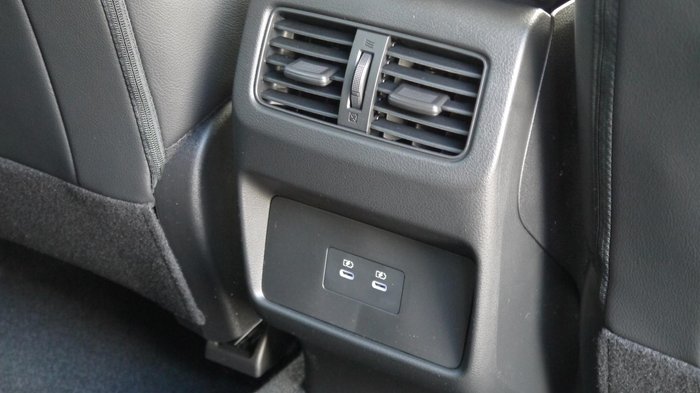 2026 Nissan X-TRAIL ST-L e-POWER