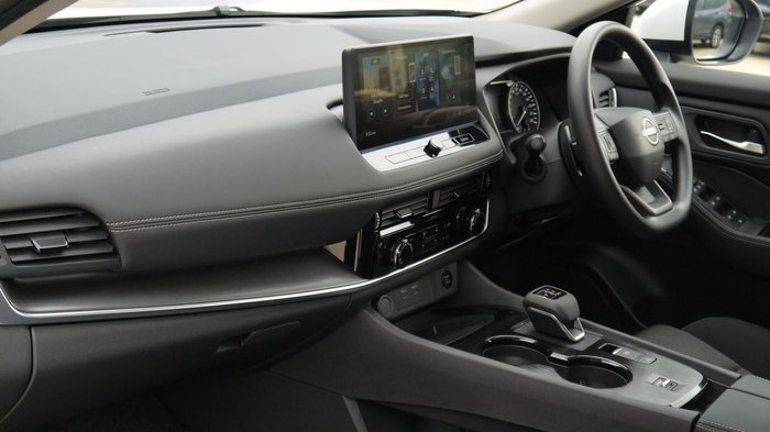 2026 Nissan X-TRAIL ST