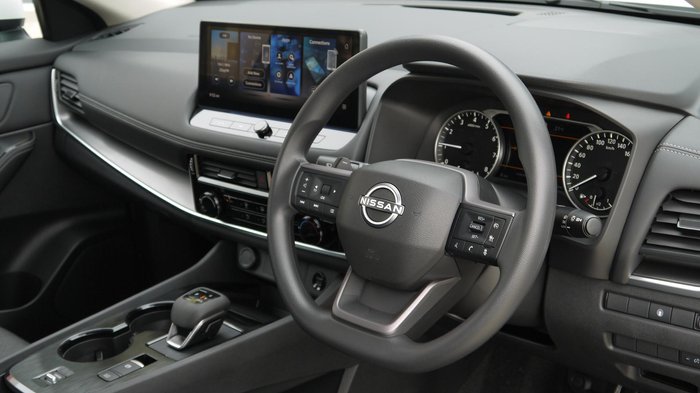 2026 Nissan X-TRAIL ST