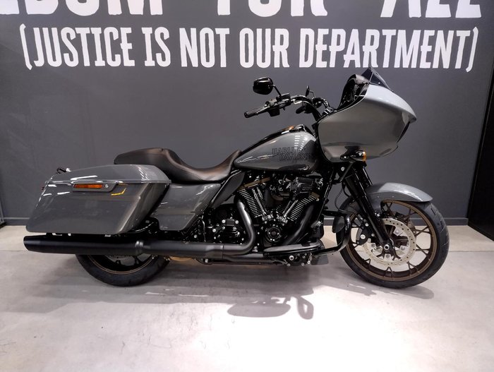 2022 Harley-Davidson Road Glide Special ST 117 (FLTRXST) Touring