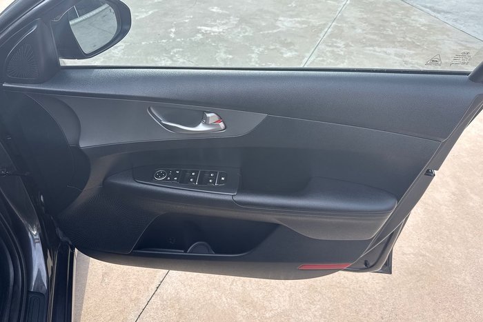 2020 Kia Cerato Sport+