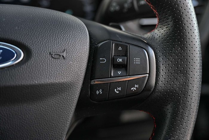 2018 Ford Focus ST-Line