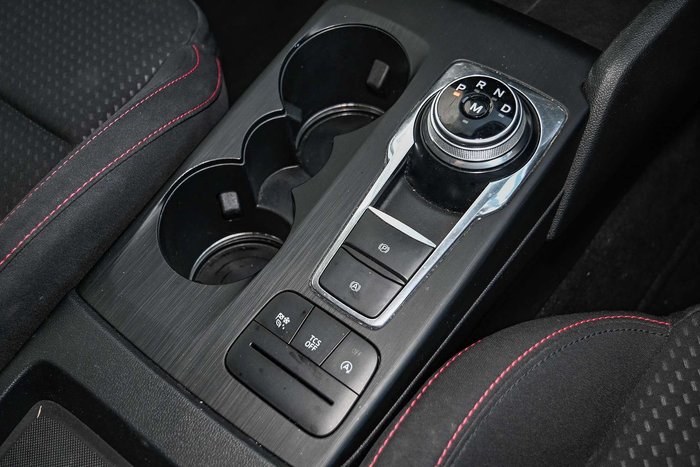 2018 Ford Focus ST-Line