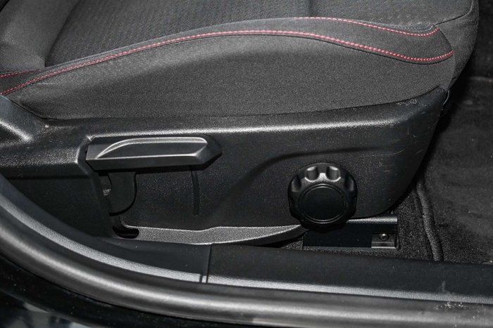 2018 Ford Focus ST-Line