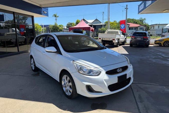 2018 HYUNDAI ACCENT
