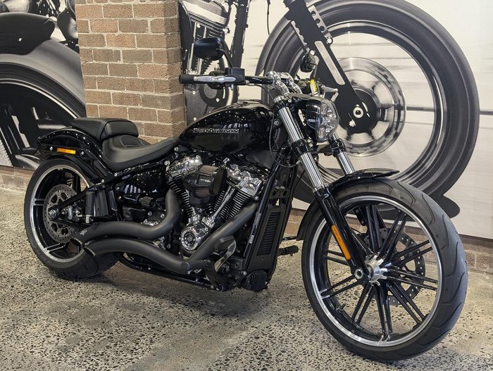 2022 Harley-Davidson Breakout 114 (FXBRS) Softail Black