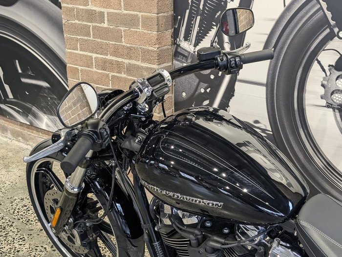 2022 Harley-Davidson Breakout 114 (FXBRS) Softail Black