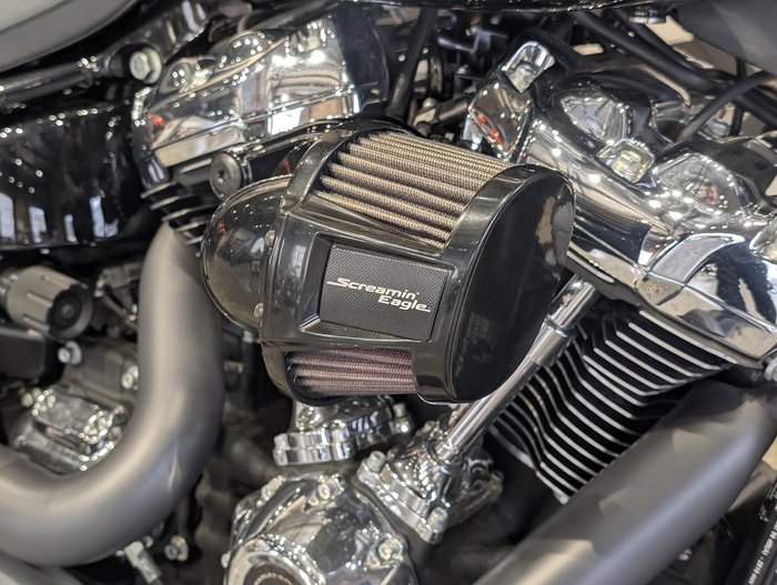 2022 Harley-Davidson Breakout 114 (FXBRS) Softail Black