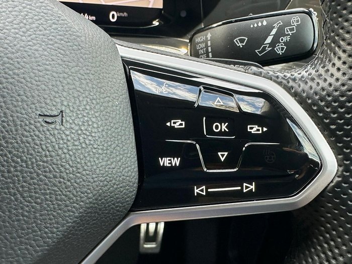 2021 Volkswagen Golf 110TSI R-Line