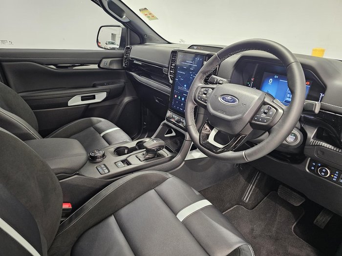 2025 Ford Ranger PHEV Stormtrak