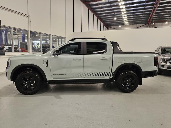 2025 Ford Ranger PHEV Stormtrak
