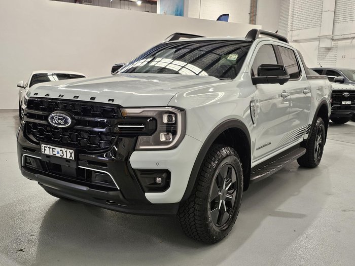 2025 Ford Ranger PHEV Stormtrak