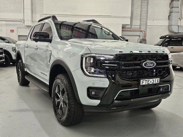 2025 Ford Ranger PHEV Stormtrak